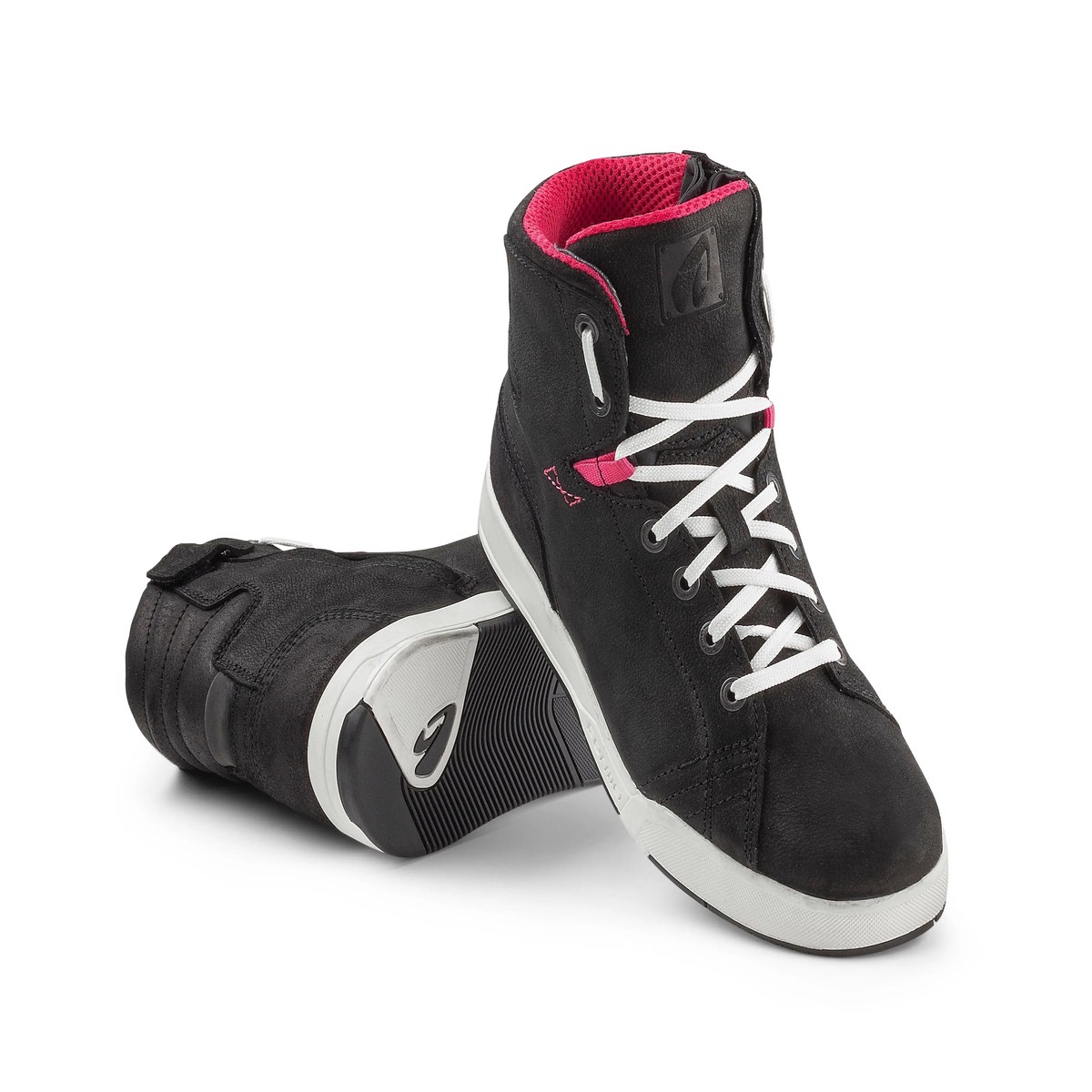 Forma Swift x Fit Dry Ladies Short Boots Black White
